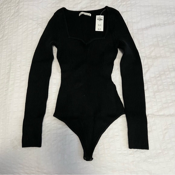 Abercrombie & Fitch Long Sleeve Bodysuit - Picture 1 of 6